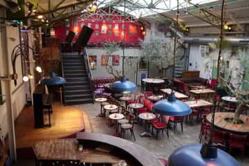 Parijs corporate event spaces Restaurant La Halle aux Oliviers image 0