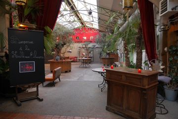 Parijs corporate event spaces Restaurant La Halle aux Oliviers image 6