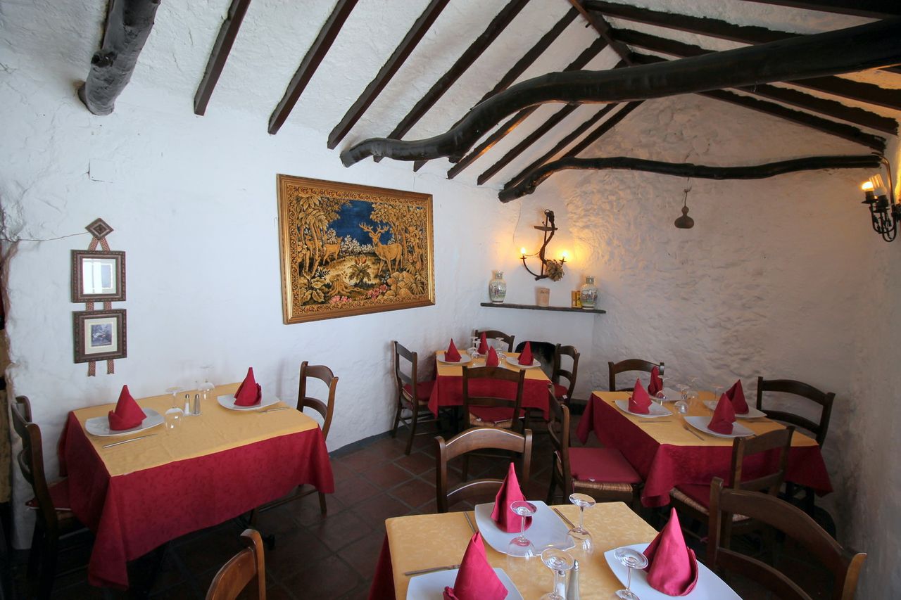 Malaga corporate event spaces Restaurant Salon image 3