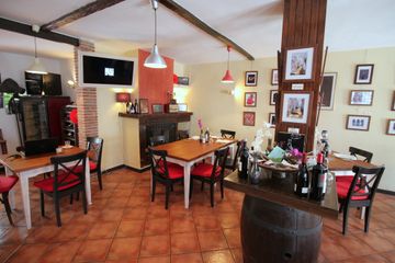 Malaga workshop spaces Restaurant Interior image 2