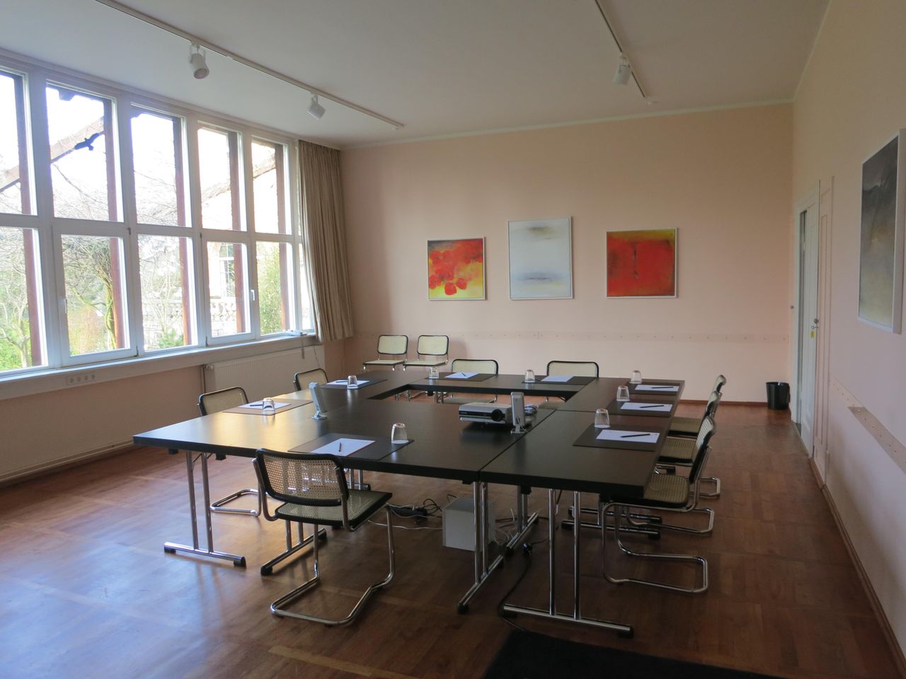 Rest der Welt MICE/ Firmen Incentive 4 Sterne Hotel Milan image 1