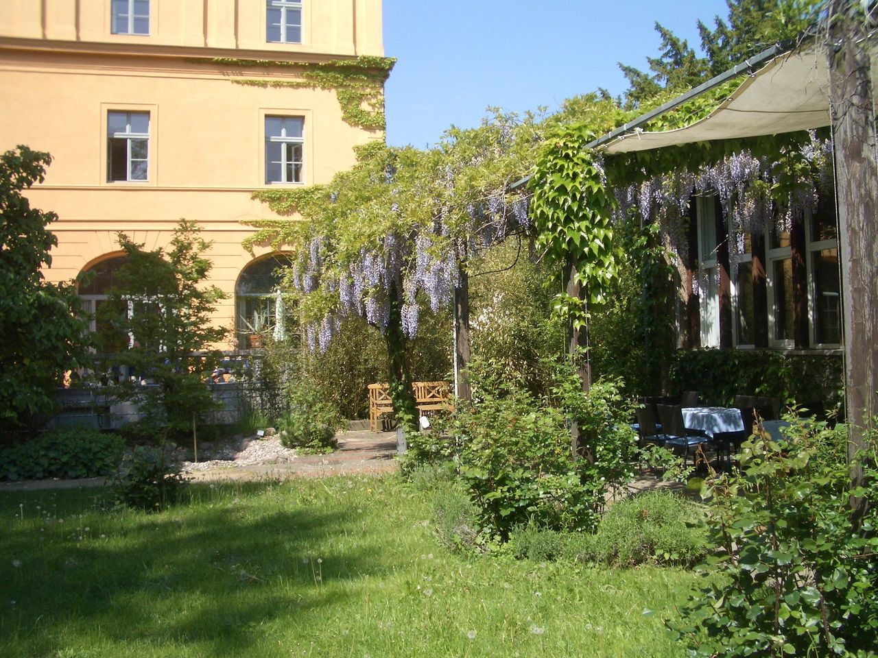 Rest der Welt MICE/ Firmen Incentive 4 Sterne Hotel Milan image 4