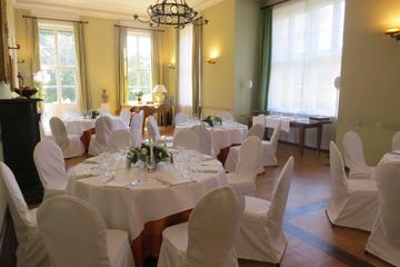 Rest der Welt PR & Marketing Event Schloss/Burg/Gut/Villa Bülow-Saal image 6