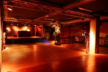 Paris corporate event spaces Party room Le Club image 0