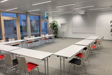 Ulm Office desk area91-Meeting image 7