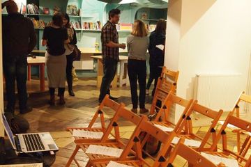 London workshop spaces Meeting room Hackney Pirates The Ship of Adventures - The Deep image 3