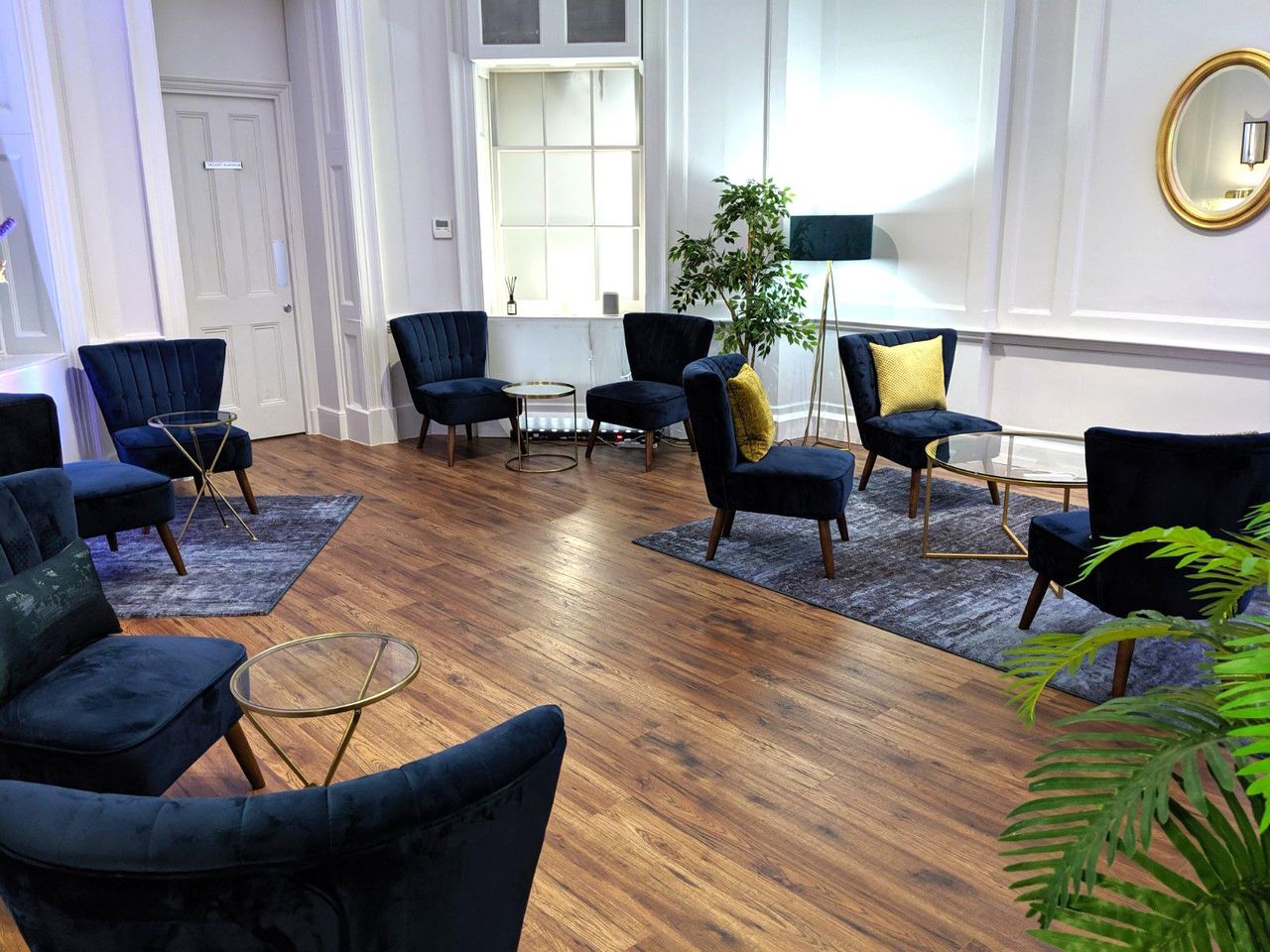 London training rooms Meeting room Lounge and Meeting Rooms image 5