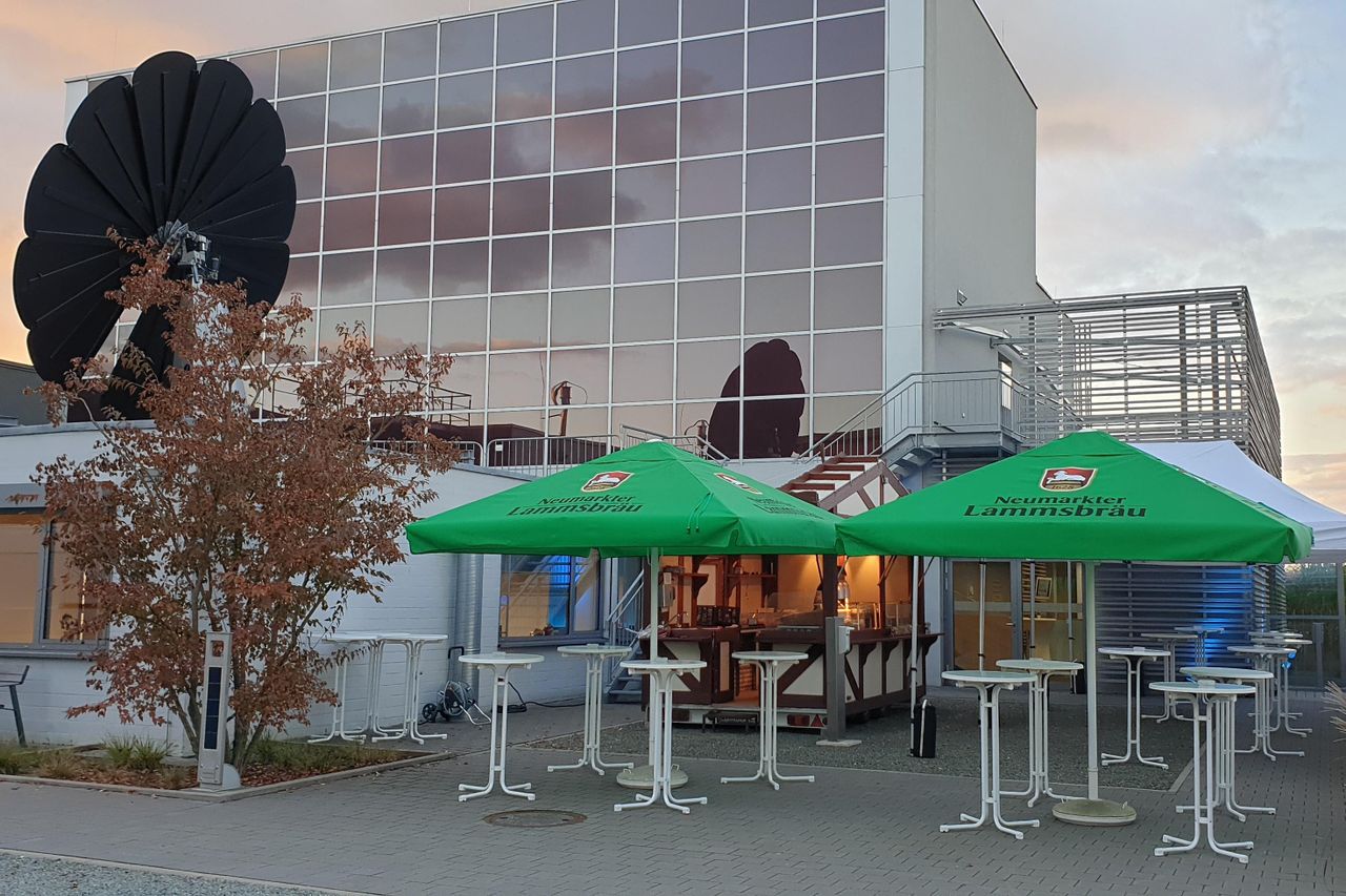 Rest der Welt  Außergewöhnliche Locations Innenhof image 3