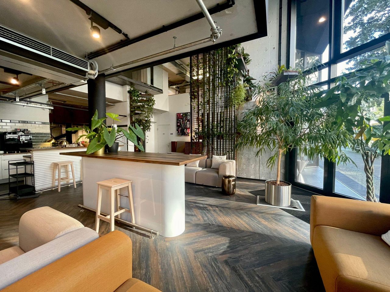 Berlin Coworking Meeting rooms District One Meeting Raum (2-6 Personen) image 4