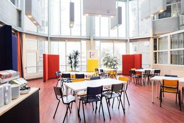 Den Haag Teamoverleg Seminarräume Lab space image 1