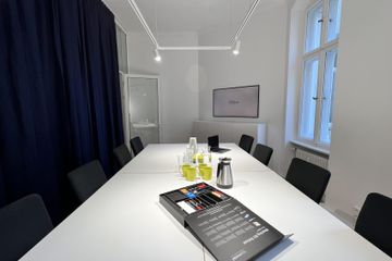 Berlin Mobile Working Meetingräume Glass Workshop Room image 3