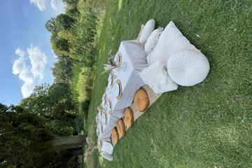 Leipzig  Unusual venue Picknick image 1