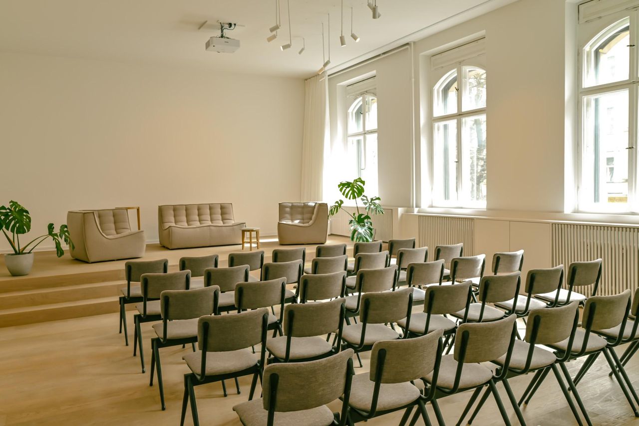 Berlin  Conference hotel Amtsalon image 0