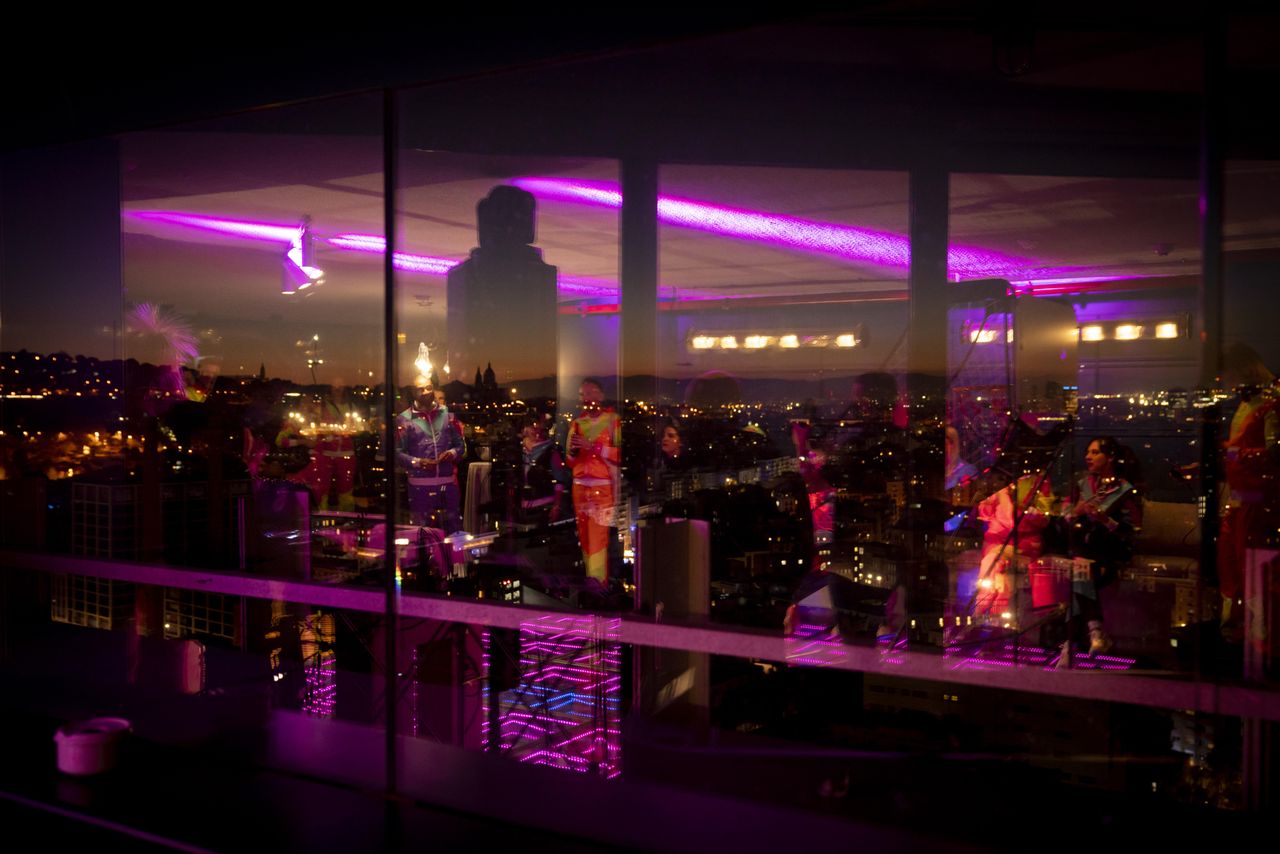 Barcelona Client Meeting Terrace Torre Colón image 8