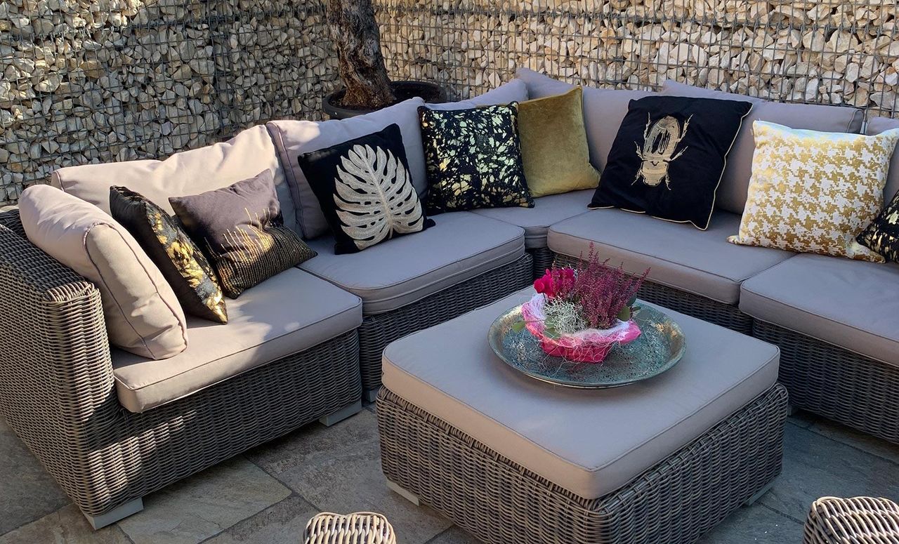 Wiesbaden Offsite Meeting  BOTANICAL image 10