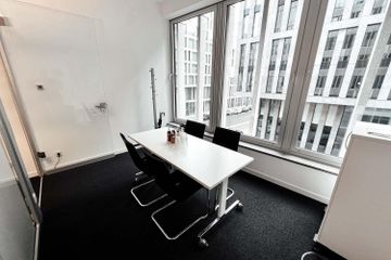 Berlin Offsite-Meeting Business center Konferenzraum Bertha image 1