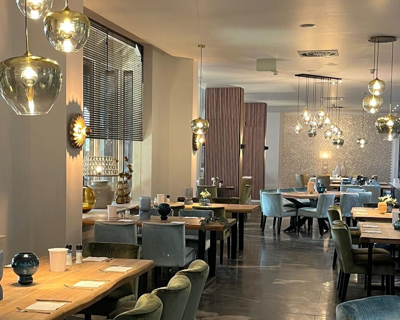 Dobbin-Linstow Christmas Party Function Room Orangerie image 0