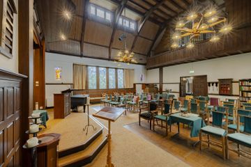 Overveen Unusual venue De grote zaal image 2