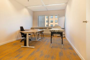 Utrecht Werkruimte Oranje kamer image 3
