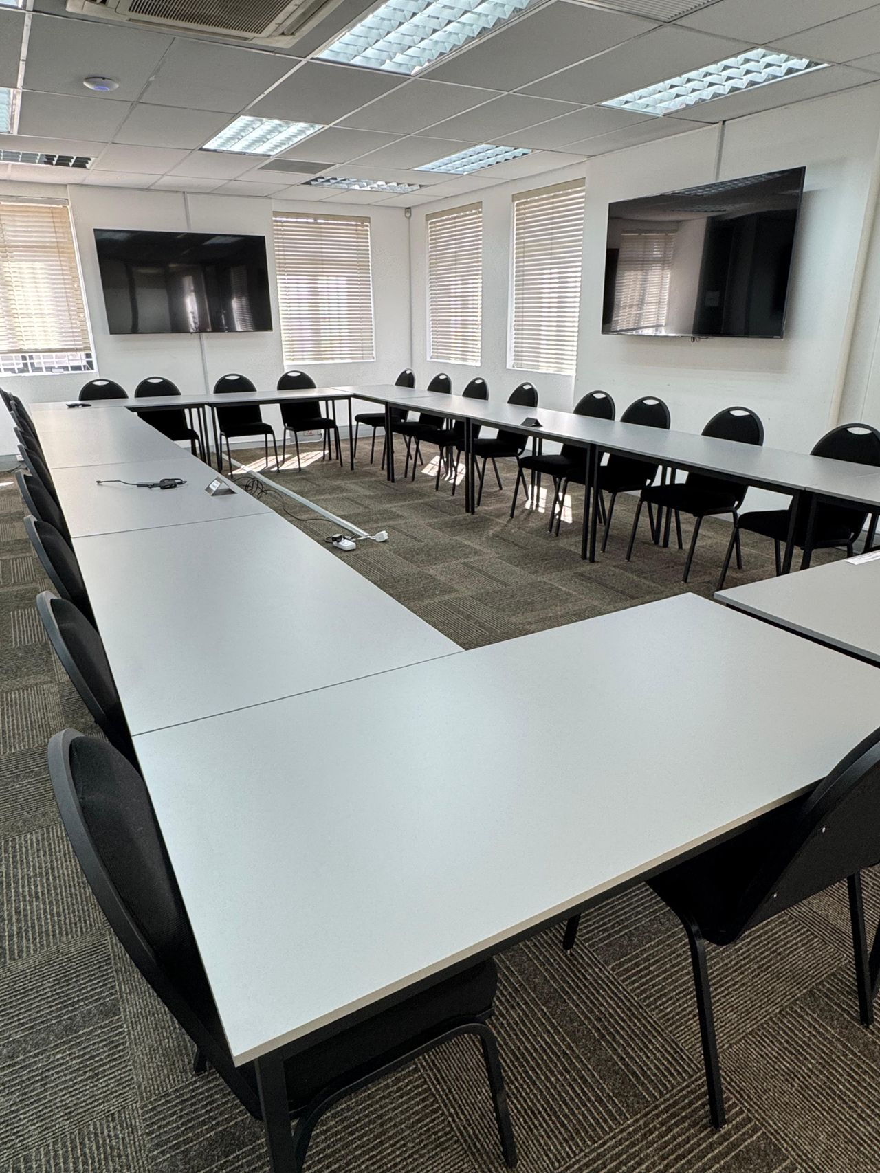 Cape Town  Boardroom Valencia 2 image 2