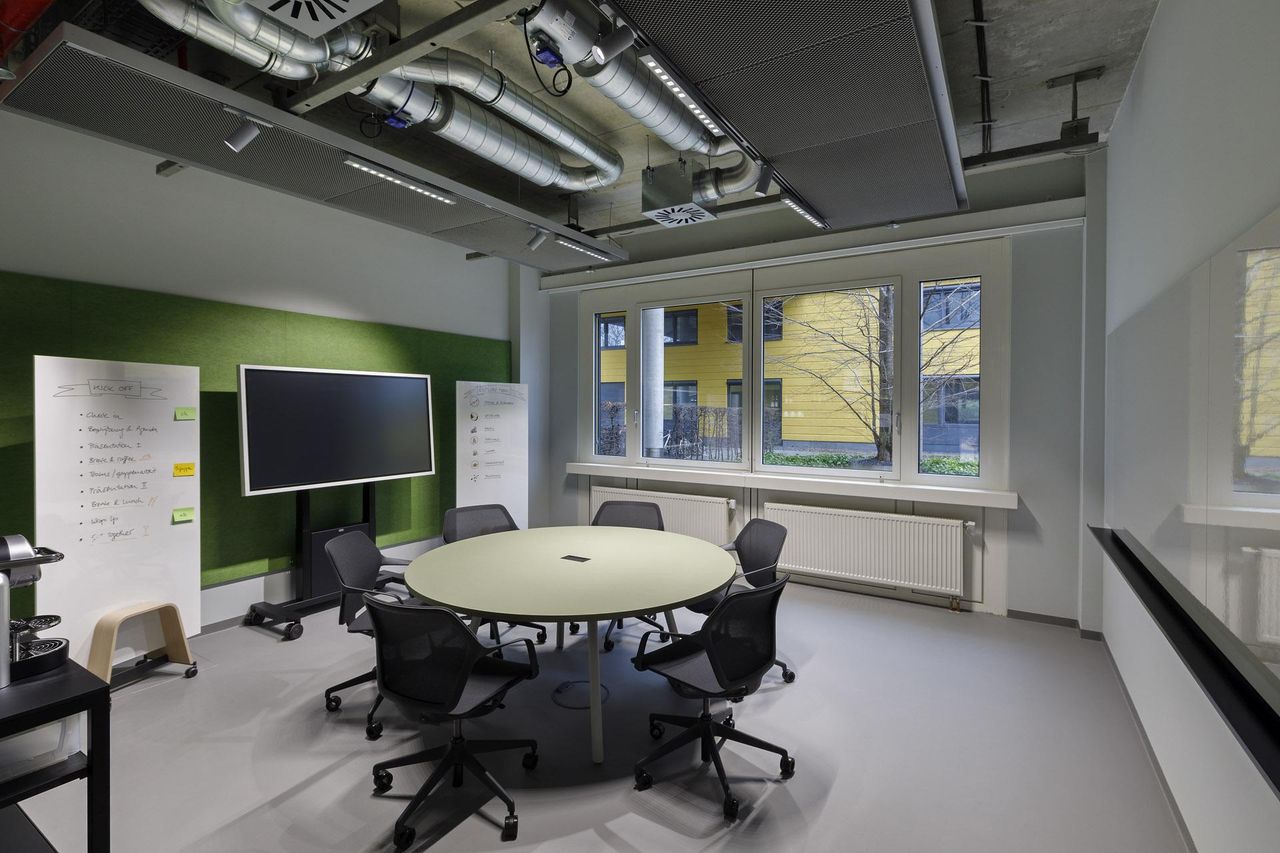 Munich  Meeting room Concentrate Room 2 image 0