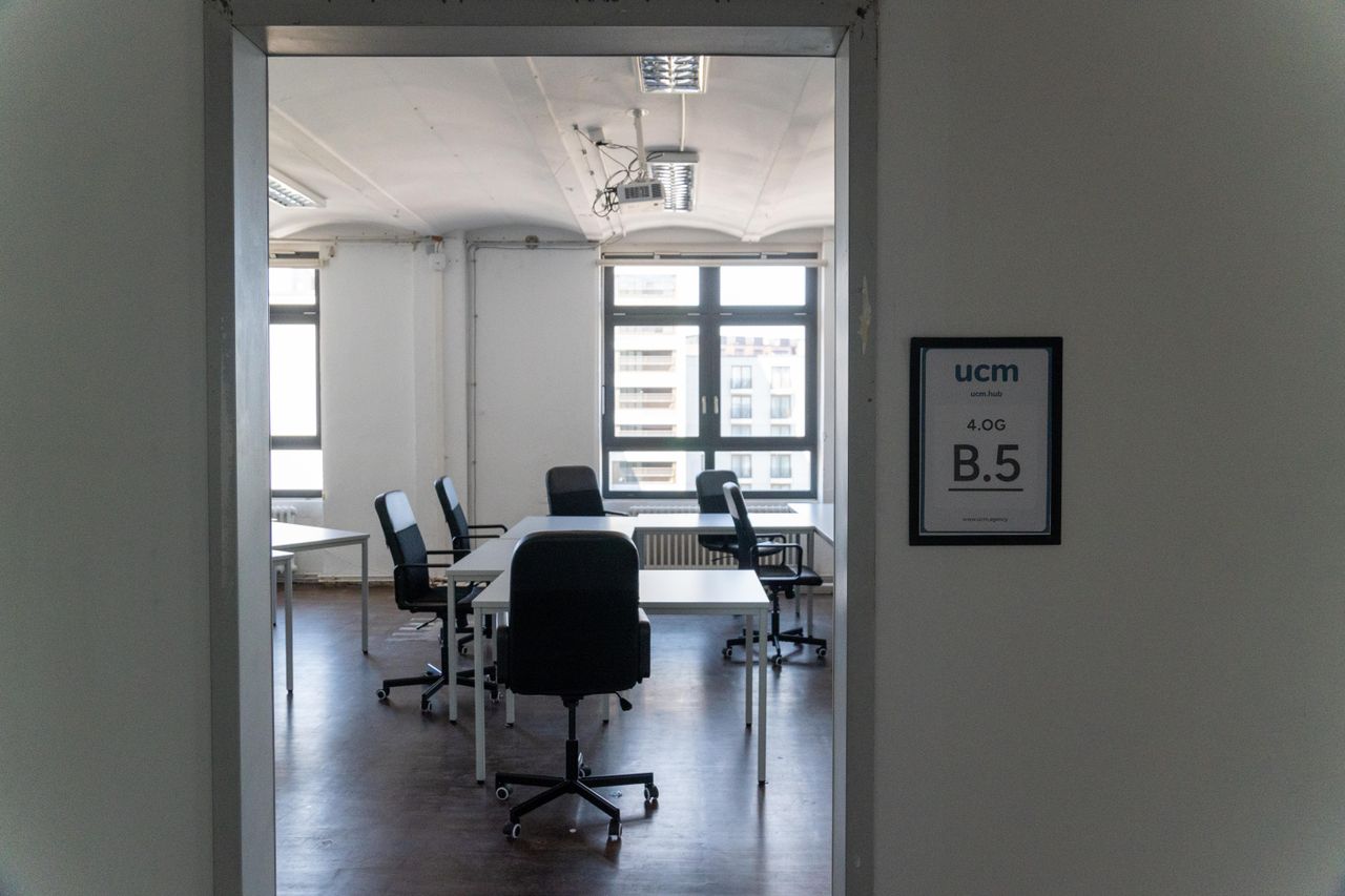 Berlin  Conference room Raum  B.5 image 3