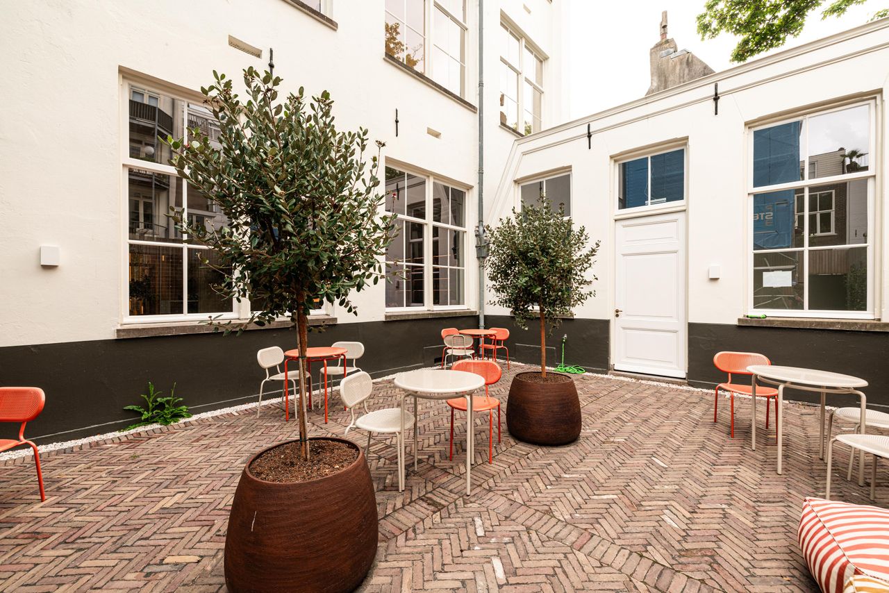 Amsterdam  Meeting room Linge Meeting Room image 4