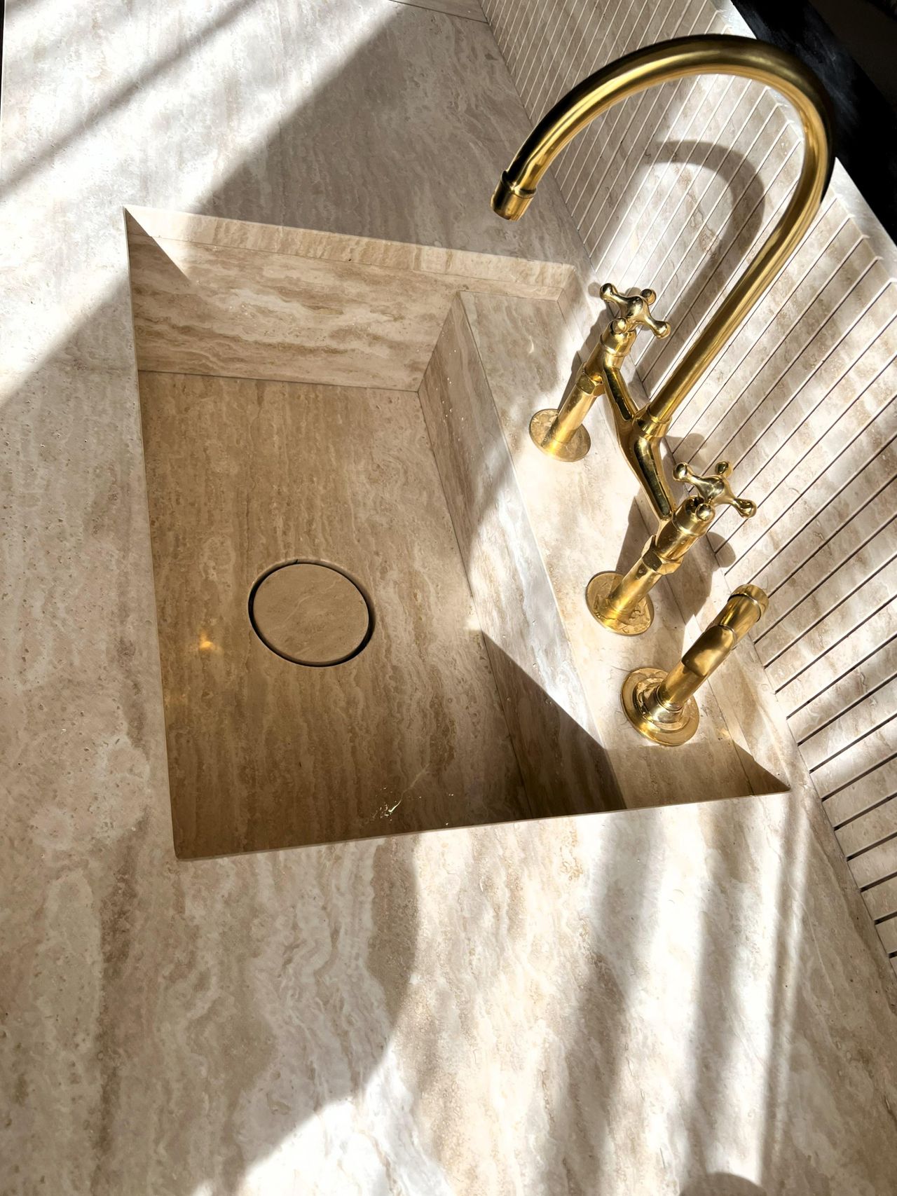 Rest der Welt  Studio Showroom Studio Wolf image 13