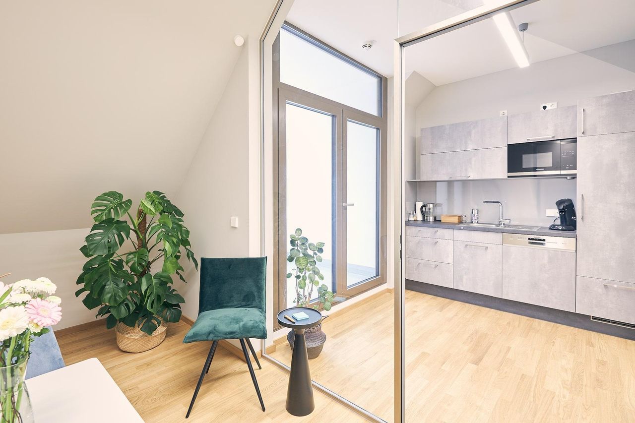 Potsdam   Privates Büro image 1