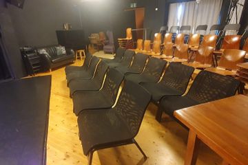 Rest van de wereld Coworking spaces Salle Spectacle image 0