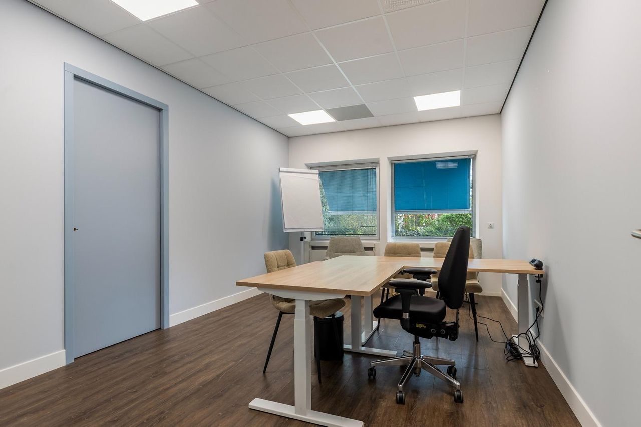 Den Haag  Werkruimte Blauwe kamer image 3