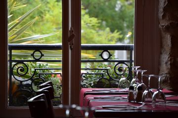 Paris corporate event spaces Restaurant Au Cadet de Gascogne image 6