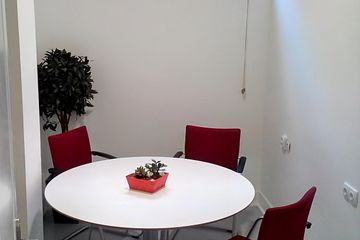 Rest of the World training rooms Coworking space Majadahonda Coworking image 5