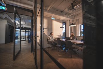 Capelle aan den IJssel Office spaces Meeting Room Amazone - gratis koffie en thee image 2