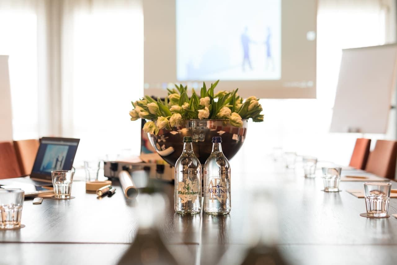 Rest of the World Kundengespräch  Bantiger image 2