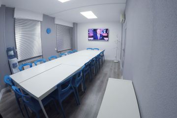 Madrid training rooms Vergaderruimte Sala Azul image 1
