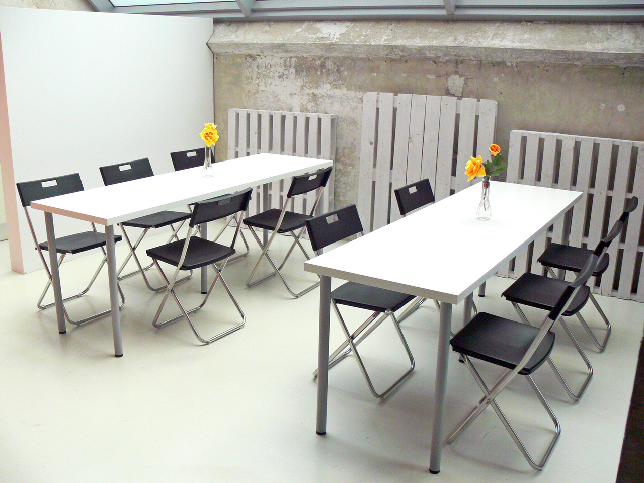 Madrid workshop spaces Meeting room Be Worker Coworking image 15