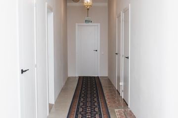 Barcelona  Workshop spaces The Barn image 1