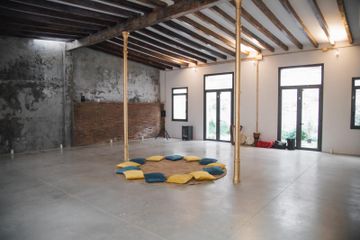 Barcelona  Workshop spaces The Barn image 0