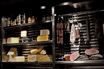 Tel Aviv training rooms Bar VIP room with bar image 13