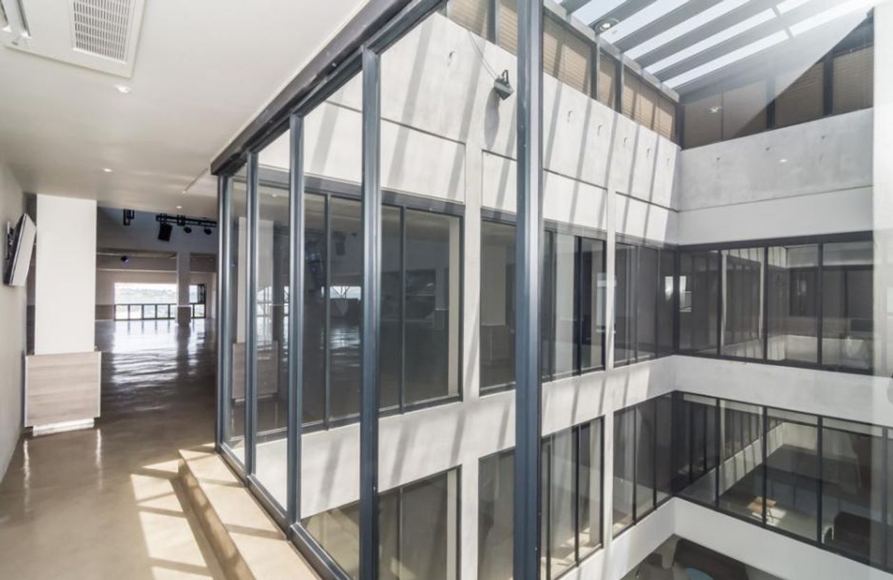 Johannesburg corporate event spaces Club Level Three image 15