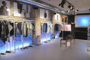 Barcelona workshop spaces Function Room Event Space image 11