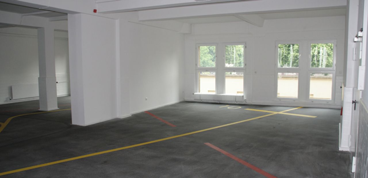 Berlijn corporate event spaces Industriële ruimte Tempelhof - Hangar 5 image 5