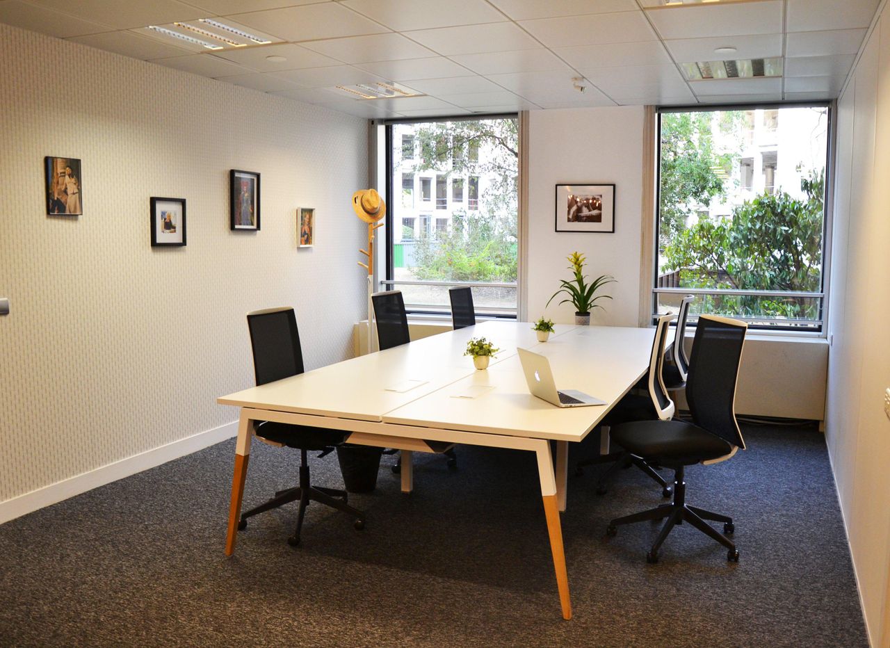 Neuilly-sur-Seine  Unusual venue Espace Coworking en Open-Space image 1