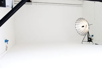 Paris corporate event spaces Photography studio Set A image 4