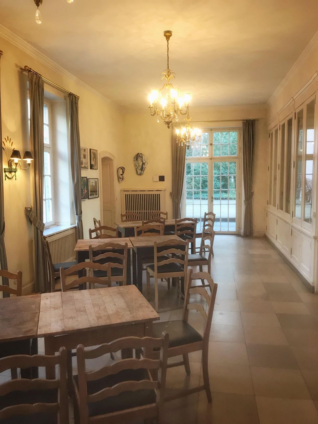 Dormagen PR & Marketing Event Historisches Gebäude Bibliothek image 3