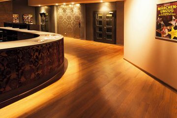 Leipzig PR & Marketing Event Blauer Salon - Central Kabarett Leipzig image 1