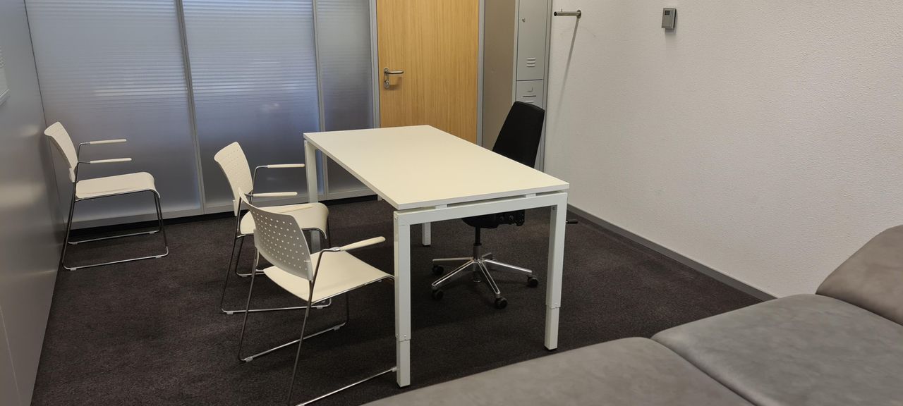 Goes Klantafspraak Vergaderruimtes en vergaderlocaties Witte spreekkamer 1 image 1