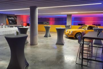 Leinfelden-Echterdingen Kreatives Meeting Unusual venue Classic Car Refugium image 13