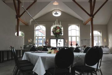 Bad Kreuznach Hochzeit Hochzeitssaal/Ballsaal/Festsaal Belle Saal Event Location Weiler image 3